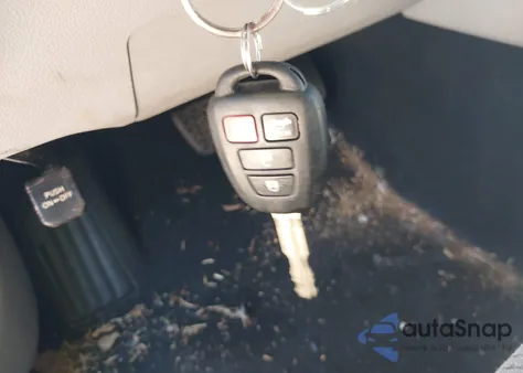 2013 Toyota Camry Le from USA, damaged, VIN 4T1BF1FK2DU682881